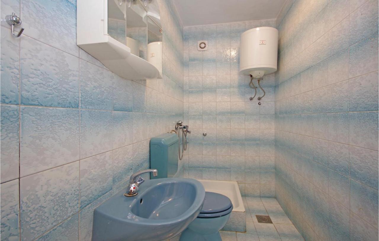 Cozy Apartment In Makarska With Kitchen Zewnętrze zdjęcie